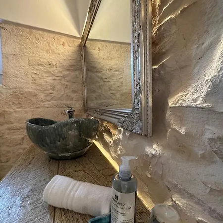Oda ve Kahvaltı Trullo Canele 34 Alberobello