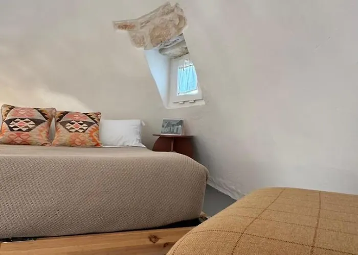 Trullo Canele 34 B&B 알베르벨로